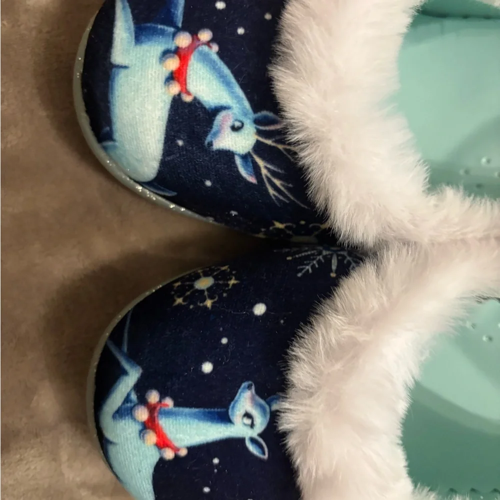 Elegant Blue Snowflake Heels - Picture 6 of 10